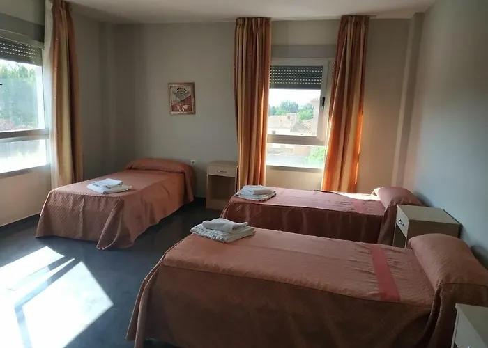 Pensión Hostal Restaurante La Concordia Fuentes Claras